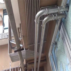 R-C R-C